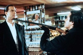 Steven Seagal dans Hard to Kill (1990)