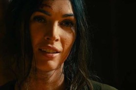 Megan Fox dans Rogue (2020)
